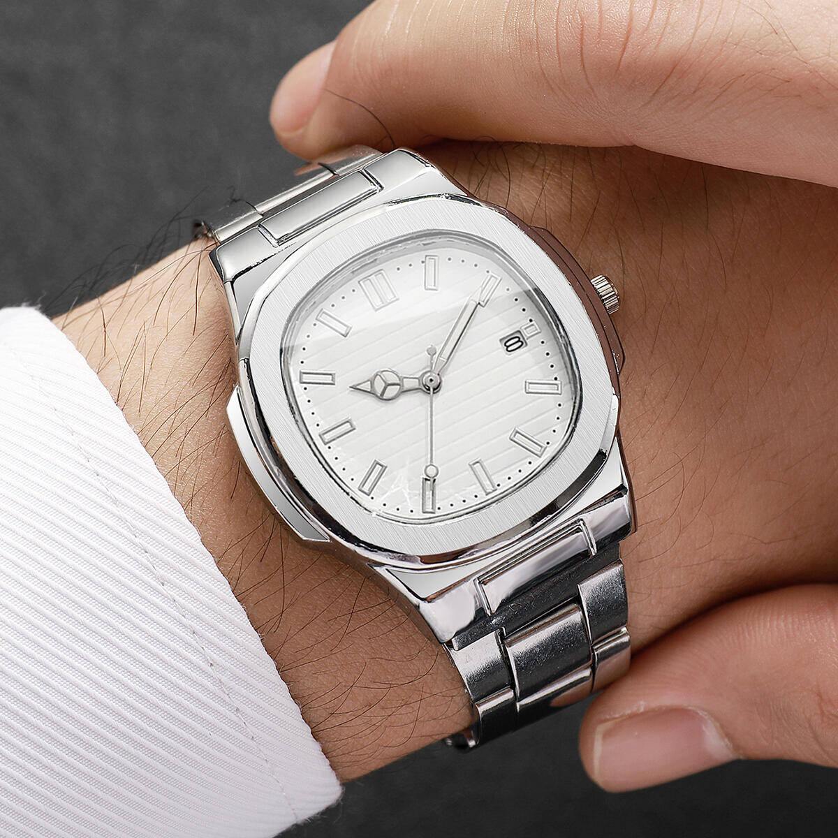 Relógio de pulso masculino de  - Patek Philippe Watch Nautilus avaliação e preço