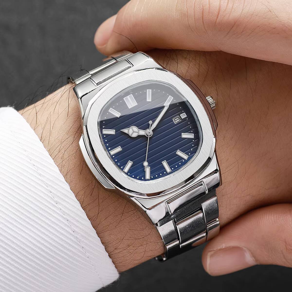 Relógio de pulso masculino de  - Patek Philippe Watch Nautilus avaliação e preço